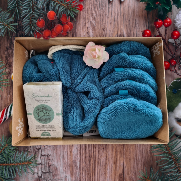 20251114_121442 Coffret lingettes, fleur de douche et savon