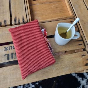 Pochette livre de poche velours rouge